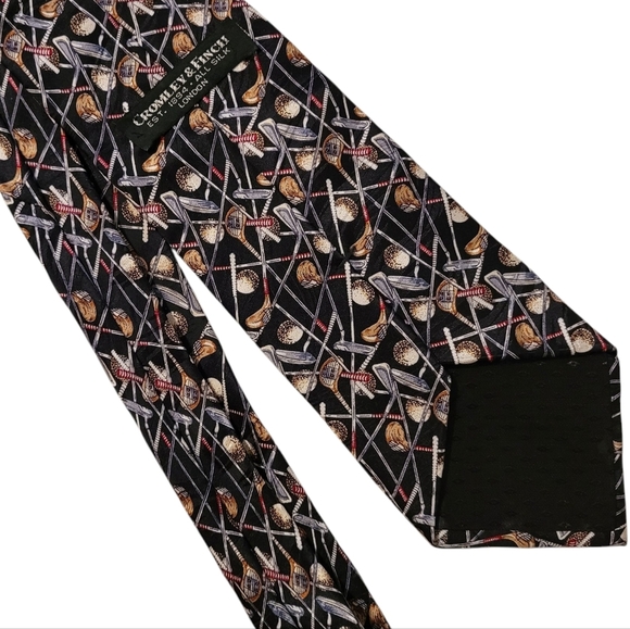 Cromley & Finch London All Silk Black Golf Clubs Necktie Novelty Professional - Picture 1 of 5